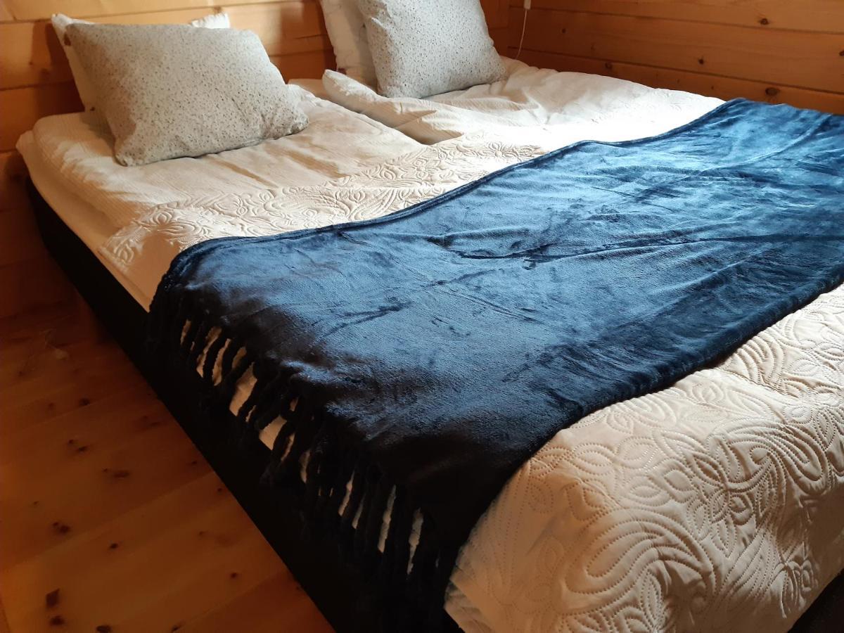 Froeya Timber Cottage Арвика Экстерьер фото